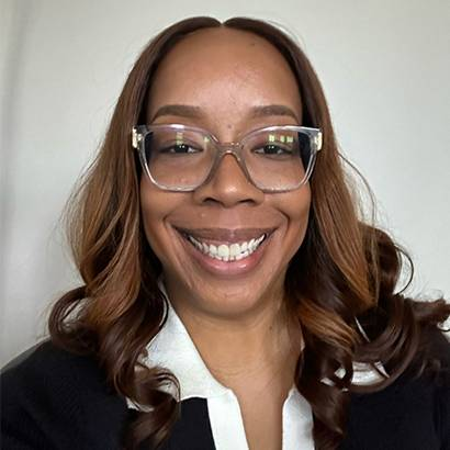 Shaneeta Reaves